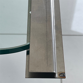 Disco con perforaciones (En AI304 Calibre 12)… Moldura para loseta de pared (En AI304 pulido calibre 20)